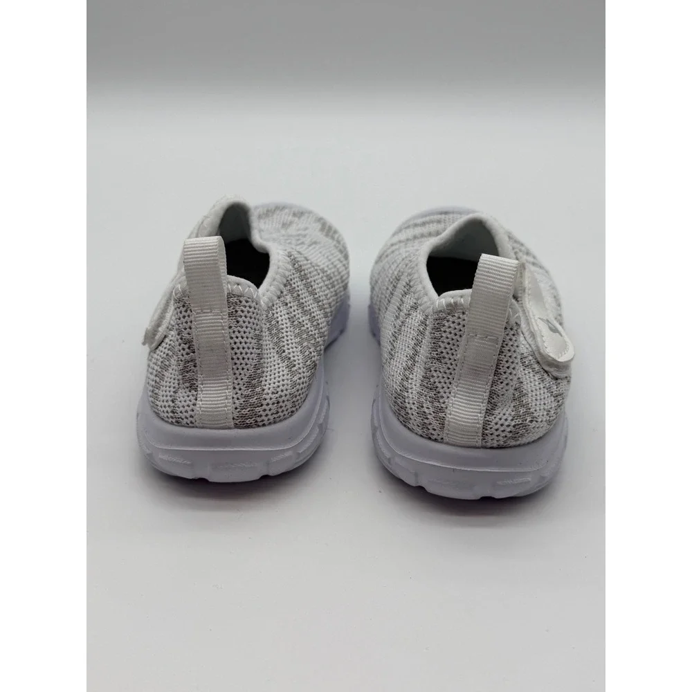 Kids Gray White Tiger Stripe Mesh Water Shoes Slip On Sneakers Size 7/8